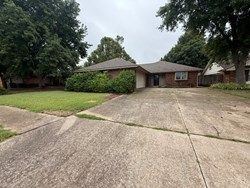 1908 Magnolia Ln, Edmond