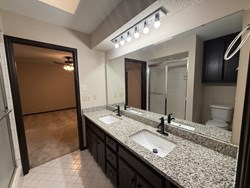 1908 Magnolia Ln, Edmond