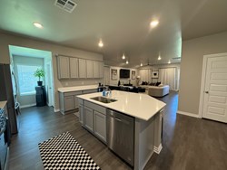 2800 Stormy St, Yukon