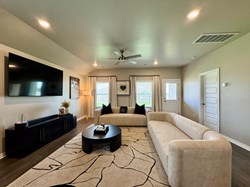 2800 Stormy St, Yukon