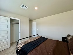2800 Stormy St, Yukon