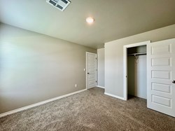 2800 Stormy St, Yukon