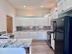 2433 Santa Monica St, Edmond