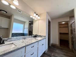 2433 Santa Monica St, Edmond