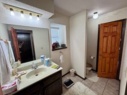 2825 Tealwood Dr, Oklahoma City