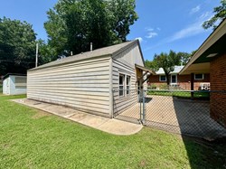 225 E 5th St, Edmond