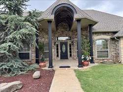 8147 Shadow Lake Dr, Blanchard