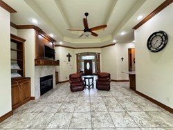 8147 Shadow Lake Dr, Blanchard