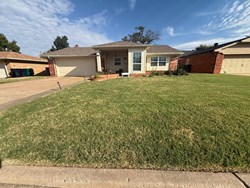 5825 NW 86th St, Oklahoma City