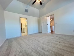 9333 SW 42nd St, Oklahoma City