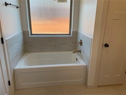 9333 SW 42nd St, Oklahoma City