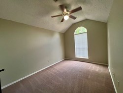 9300 Buttonwood Ave, Moore