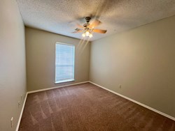 9300 Buttonwood Ave, Moore