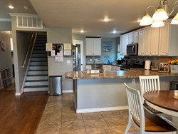410 E 4th St, Skiatook
