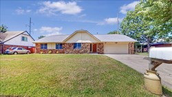4004 S Maple Ave, Broken Arrow