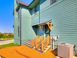 29612 Memory Ln Unit B, Norman