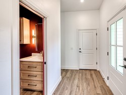 29612 Memory Ln Unit B, Norman