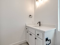 29612 Memory Ln Unit B, Norman