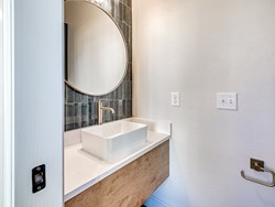 29596 Memory Ln Unit A, Norman