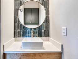 29596 Memory Ln Unit A, Norman
