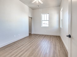 29596 Memory Ln Unit A, Norman