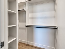 29596 Memory Ln Unit A, Norman