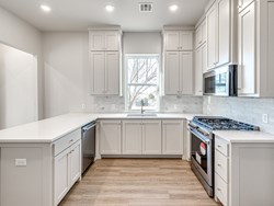 29596 Memory Ln Unit B, Norman