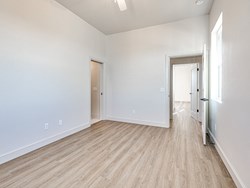 29596 Memory Ln Unit B, Norman