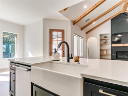 2117 Aminas Way, Yukon