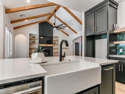 2117 Aminas Way, Yukon