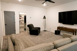 2117 Aminas Way, Yukon