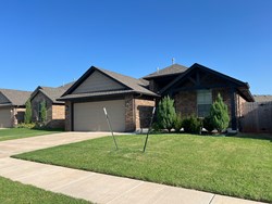 8722 SW 40th Ter, Oklahoma City