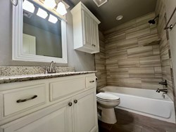 8722 SW 40th Ter, Oklahoma City