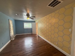1437 NE 33rd St, Oklahoma City