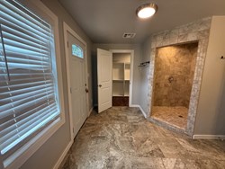 1437 NE 33rd St, Oklahoma City
