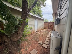 1437 NE 33rd St, Oklahoma City
