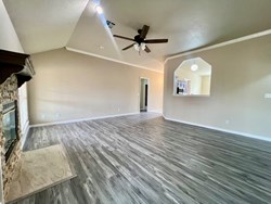 624 Vickery Ave, Yukon