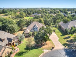 8900 Belcaro Dr, Edmond