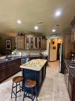 8900 Belcaro Dr, Edmond
