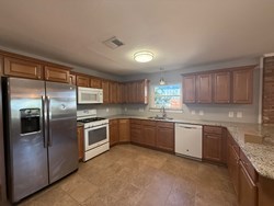 2625 NW 51st St, Oklahoma City