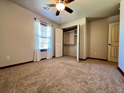 11748 SW 25th Ter, Yukon