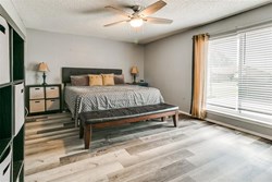 100 Three Oaks Dr, Midwest City