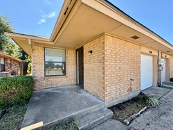 240 Barrett Pl, Edmond