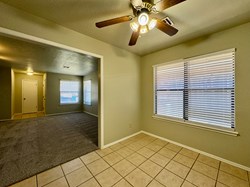 240 Barrett Pl, Edmond