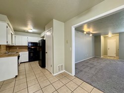240 Barrett Pl, Edmond