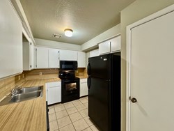 240 Barrett Pl, Edmond