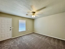 240 Barrett Pl, Edmond