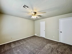 240 Barrett Pl, Edmond
