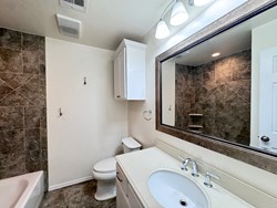 122 N Blackwelder Ave, Edmond