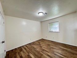 122 N Blackwelder Ave, Edmond